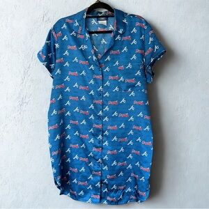 Atlanta Braves Concepts Sports Women’s Silky Nightgown Size XL Button Up